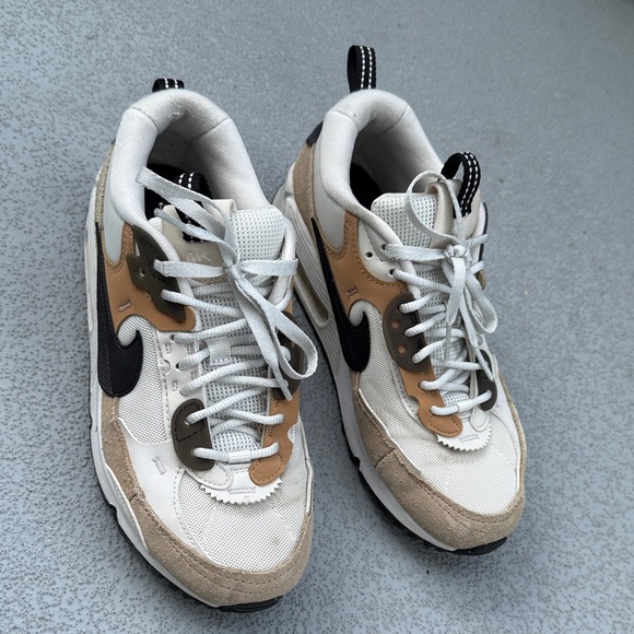 ✨Host pick✨Nike Air Max 90 Futura Sneakers with Excellent Condition - Picture 5 of 6